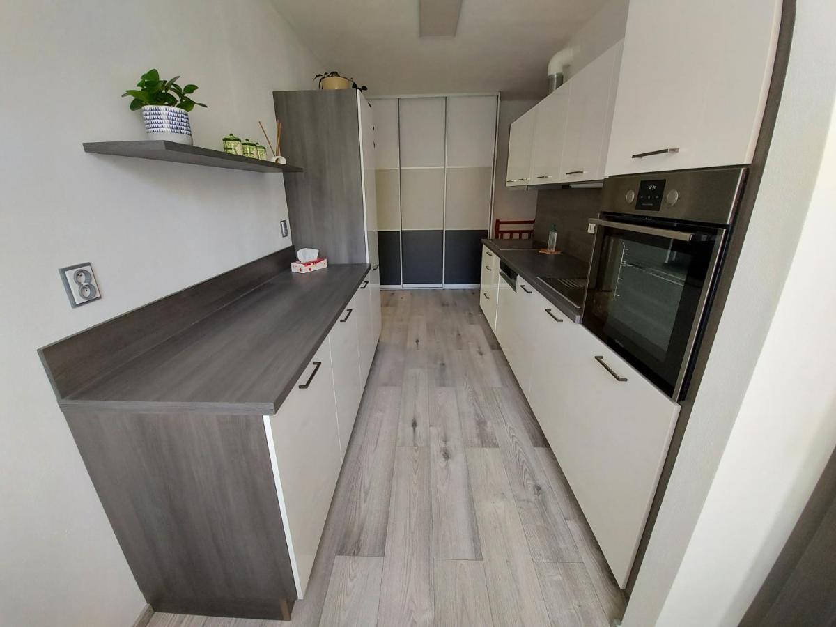 Apartman Eva - Plne Vybaveny Byt - ตีน นาด โวลตาวู ภายนอก รูปภาพ